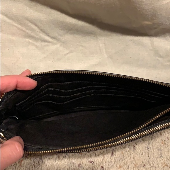 Coach black clutch wristlet - Picture 3 of 4